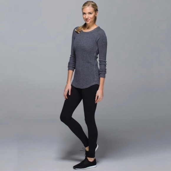 Lululemon Cabin Yogi Long Sleeve - Picture 2 of 9